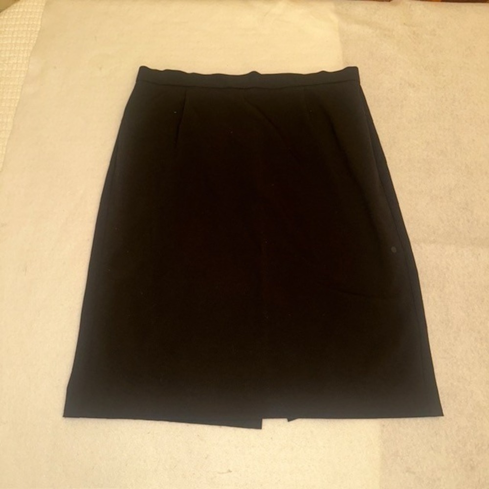 Briggs New York Black Pencil Skirt Size 10 Pleated Stretch Career Office Casual